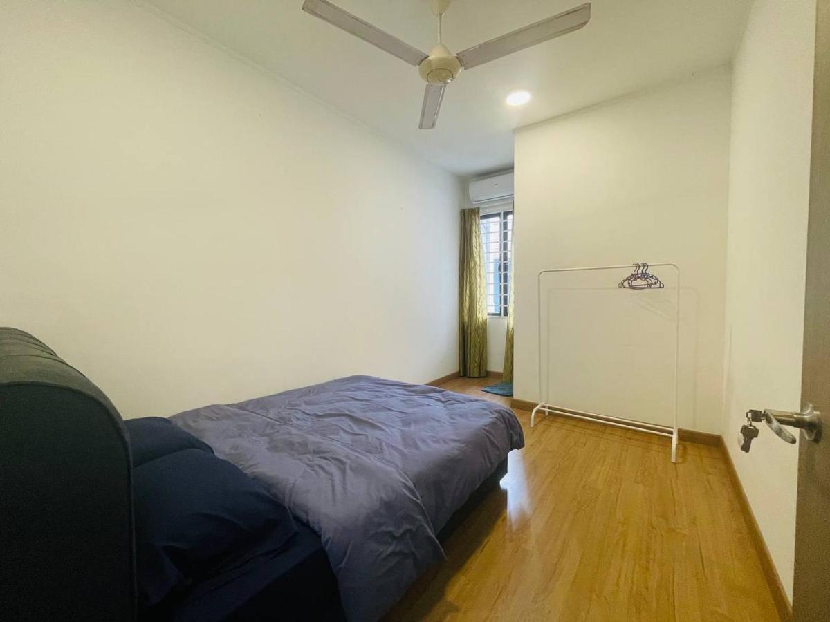 Homestay 3Br Near Setia Alam Shah Alam Kültér fotó