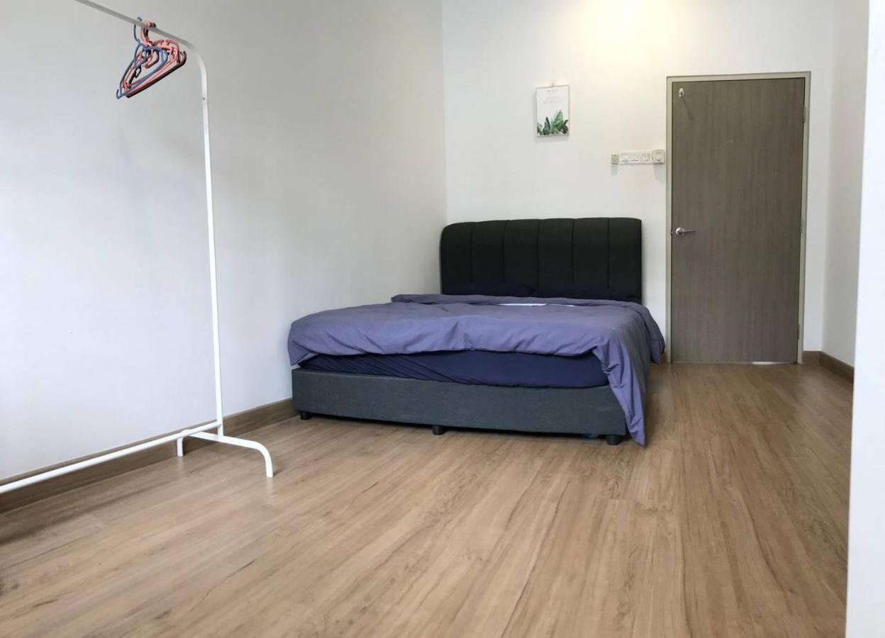 Homestay 3Br Near Setia Alam Shah Alam Kültér fotó